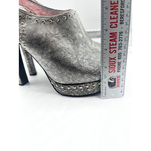 9.5 BCBGeneration Silver Studded Sling Back Sandal 4”+ High Heel Shoe Open Toe - Picture 5 of 9